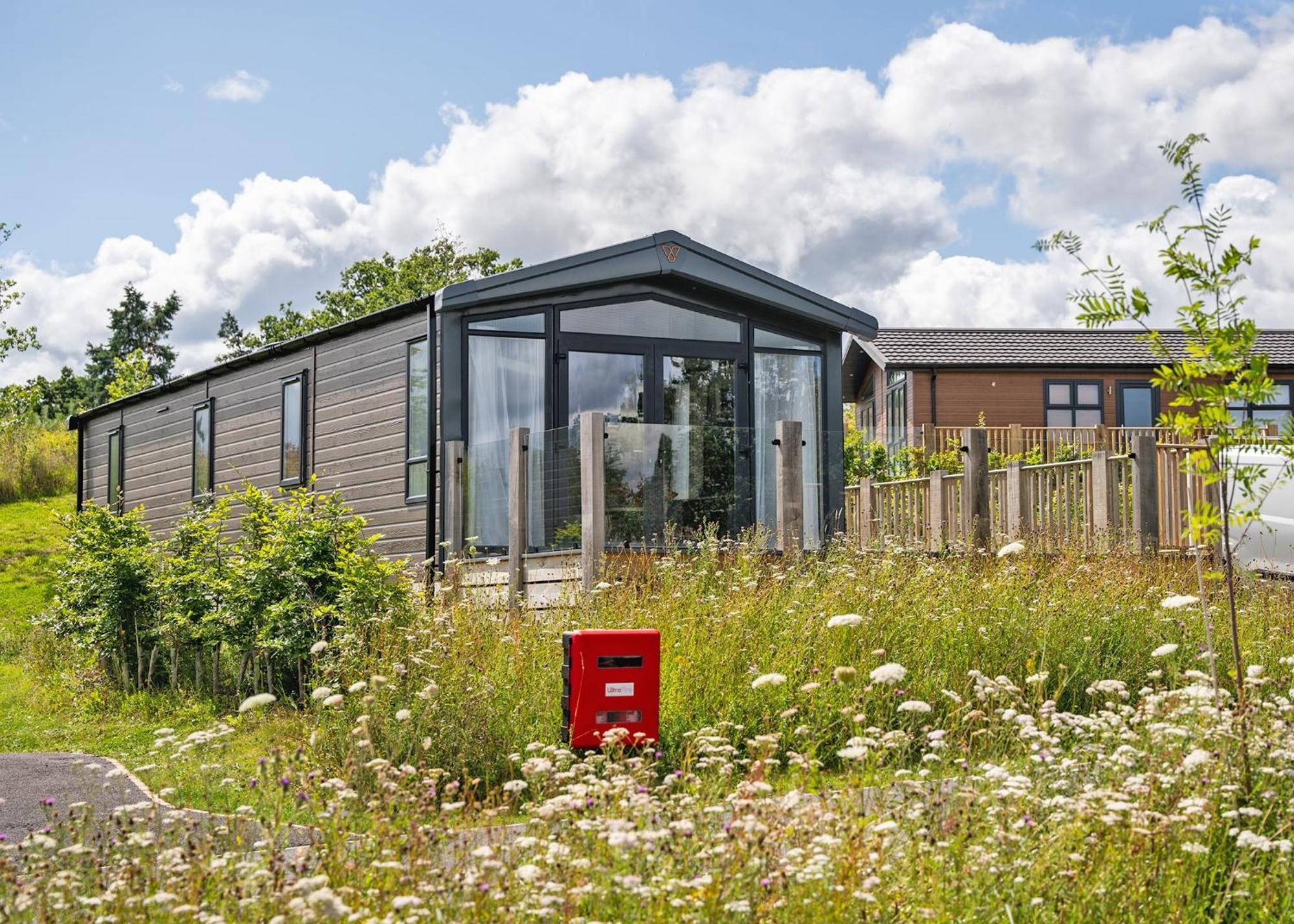The Astbury Golf And Lodge Resort Bridgnorth Exterior photo
